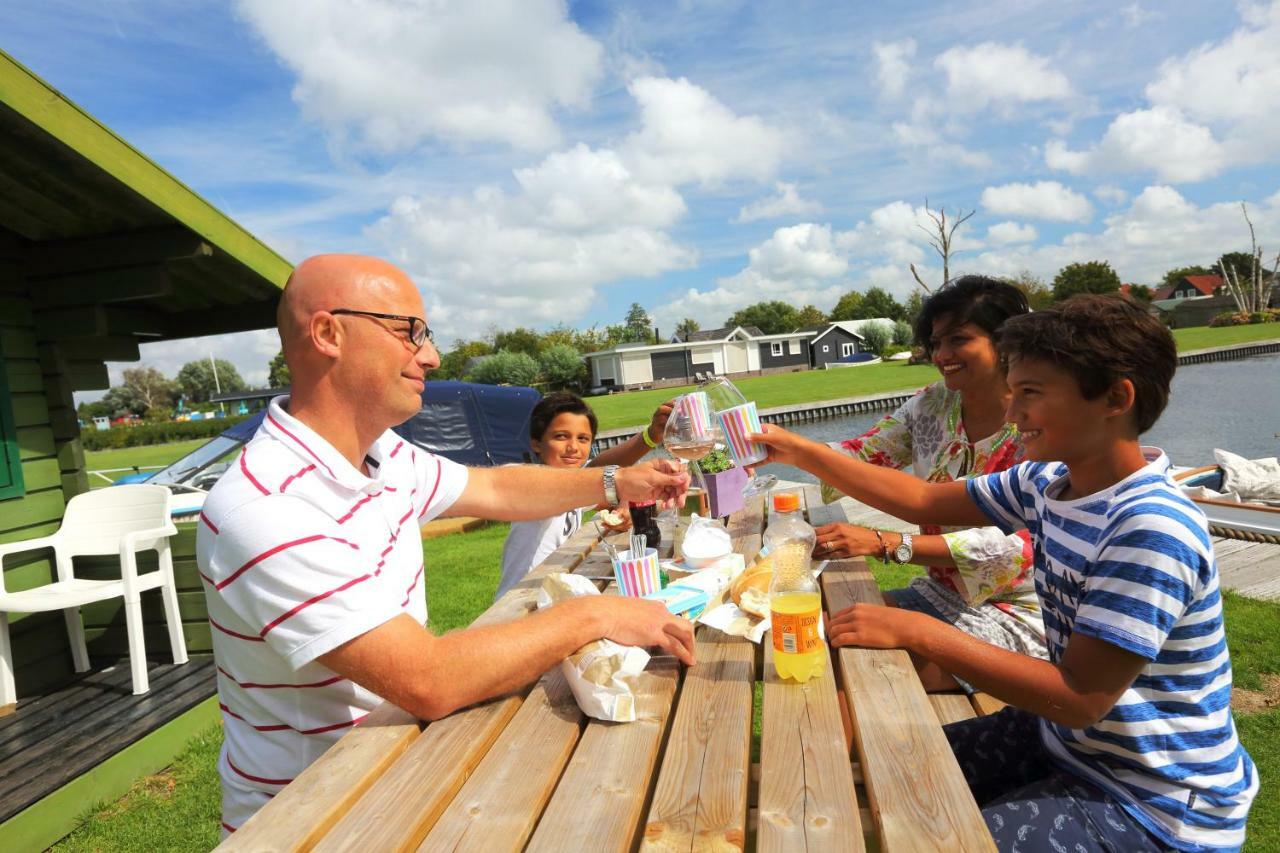 Camping Recreatiepark Aalsmeer Exterior photo