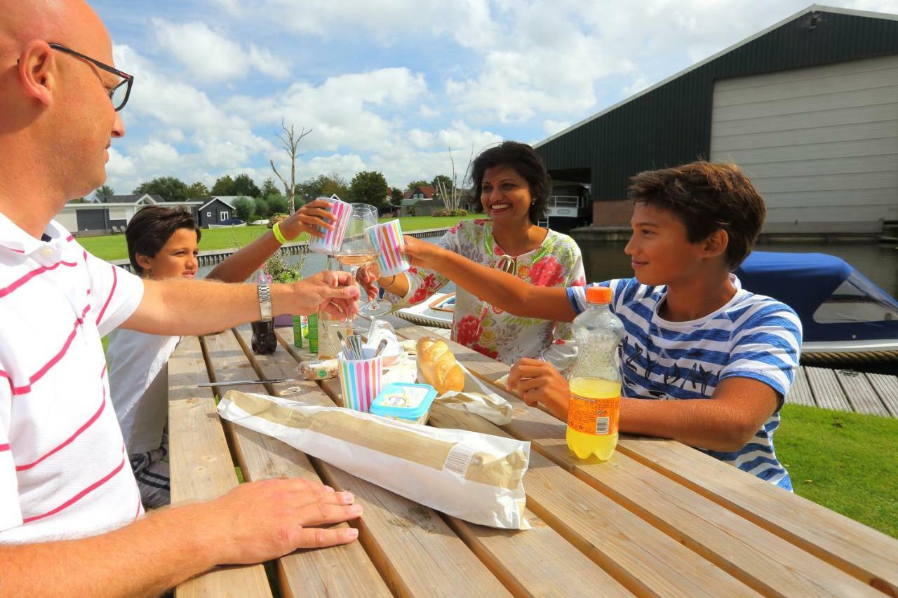 Camping Recreatiepark Aalsmeer Exterior photo